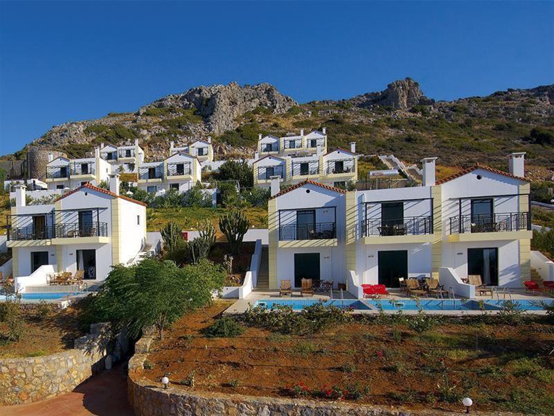 Golden Villas - Hotel Apartments & Villas แอร์ซอนิสซอส ภายนอก รูปภาพ