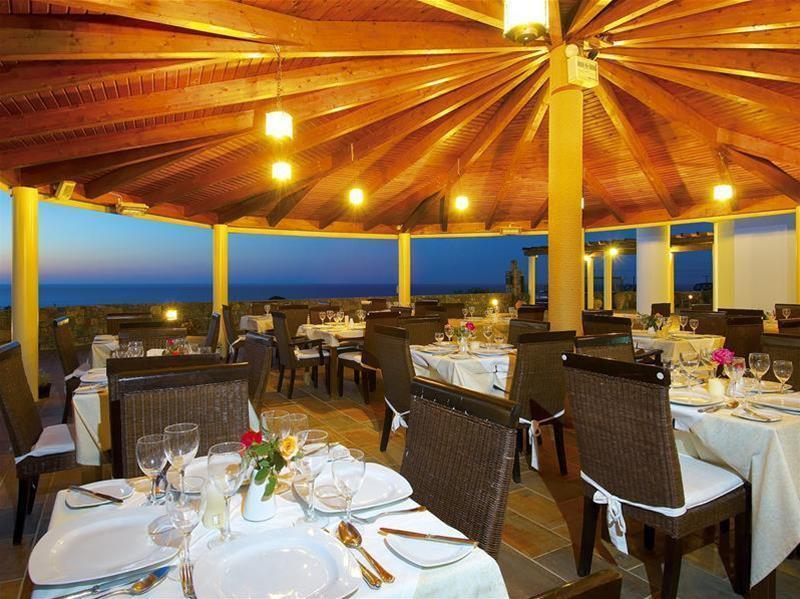 Golden Villas - Hotel Apartments & Villas แอร์ซอนิสซอส ภายนอก รูปภาพ
